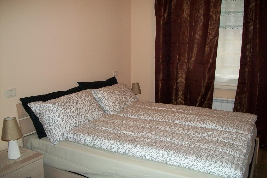 Residenza Porte Vecchie Apartment Riva del Garda Bagian luar foto
